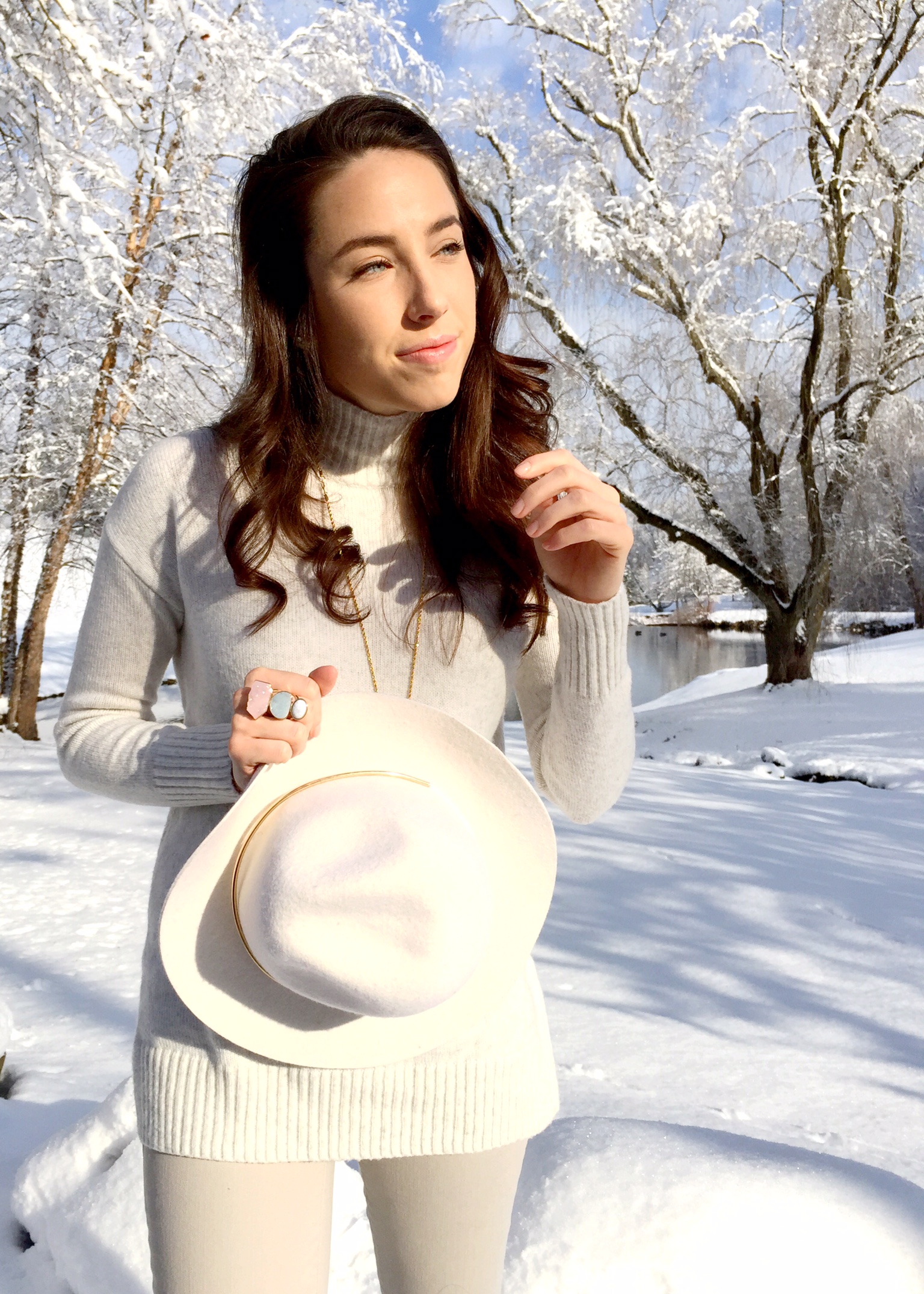 winter white and floppy hat | outfit idea