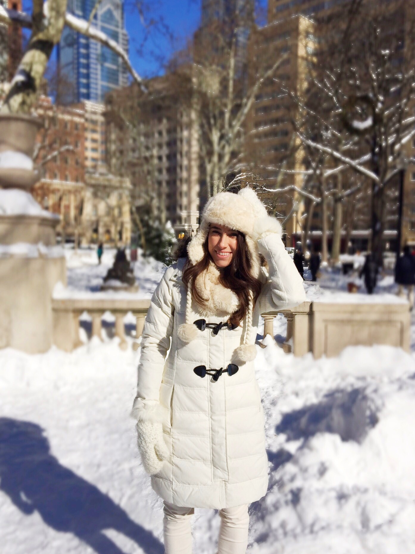 White snow best sale coat
